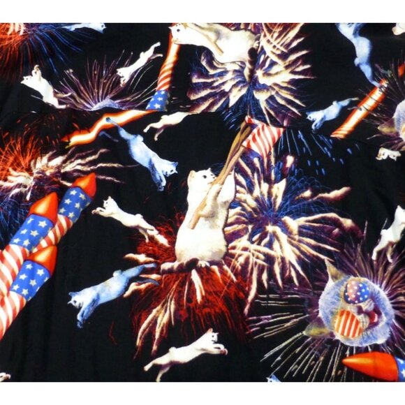 George Mens All Over Fireworks Cat Button-Up Shirt 3XL 100% Rayon Patriotic Prin - Picture 9 of 9
